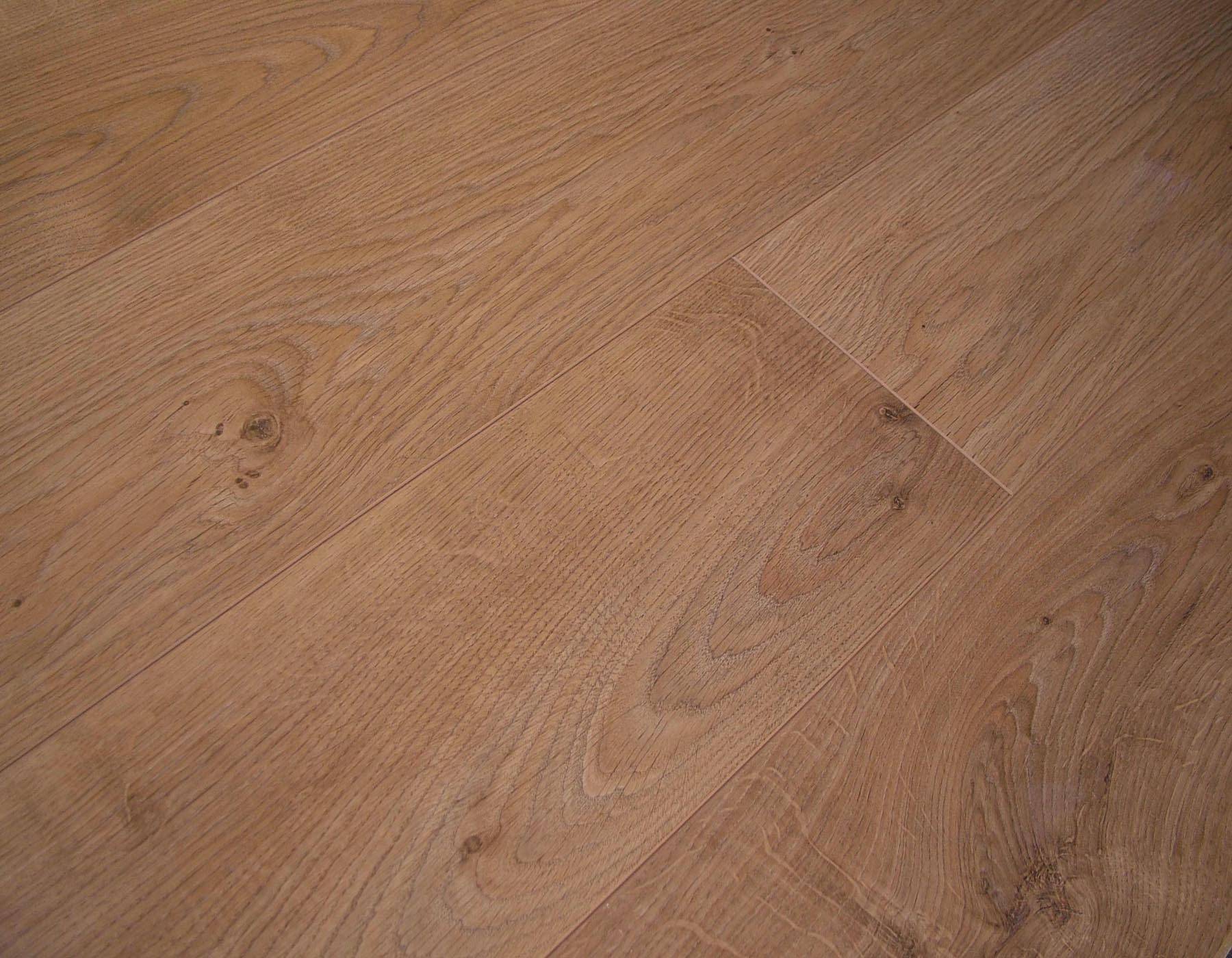 12mm My Villa Nature Oak laminate flooring