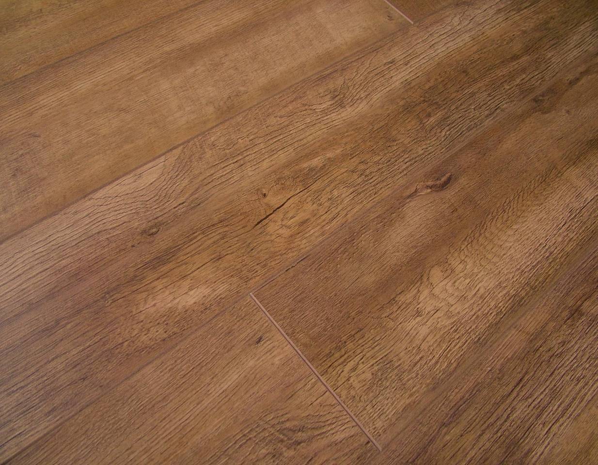 Lifestyle Chelsea Country Oak laminate flooring made by Balterio
