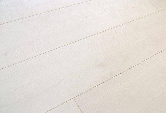 Kronoswiss 12mm Davos Oak white laminate flooring