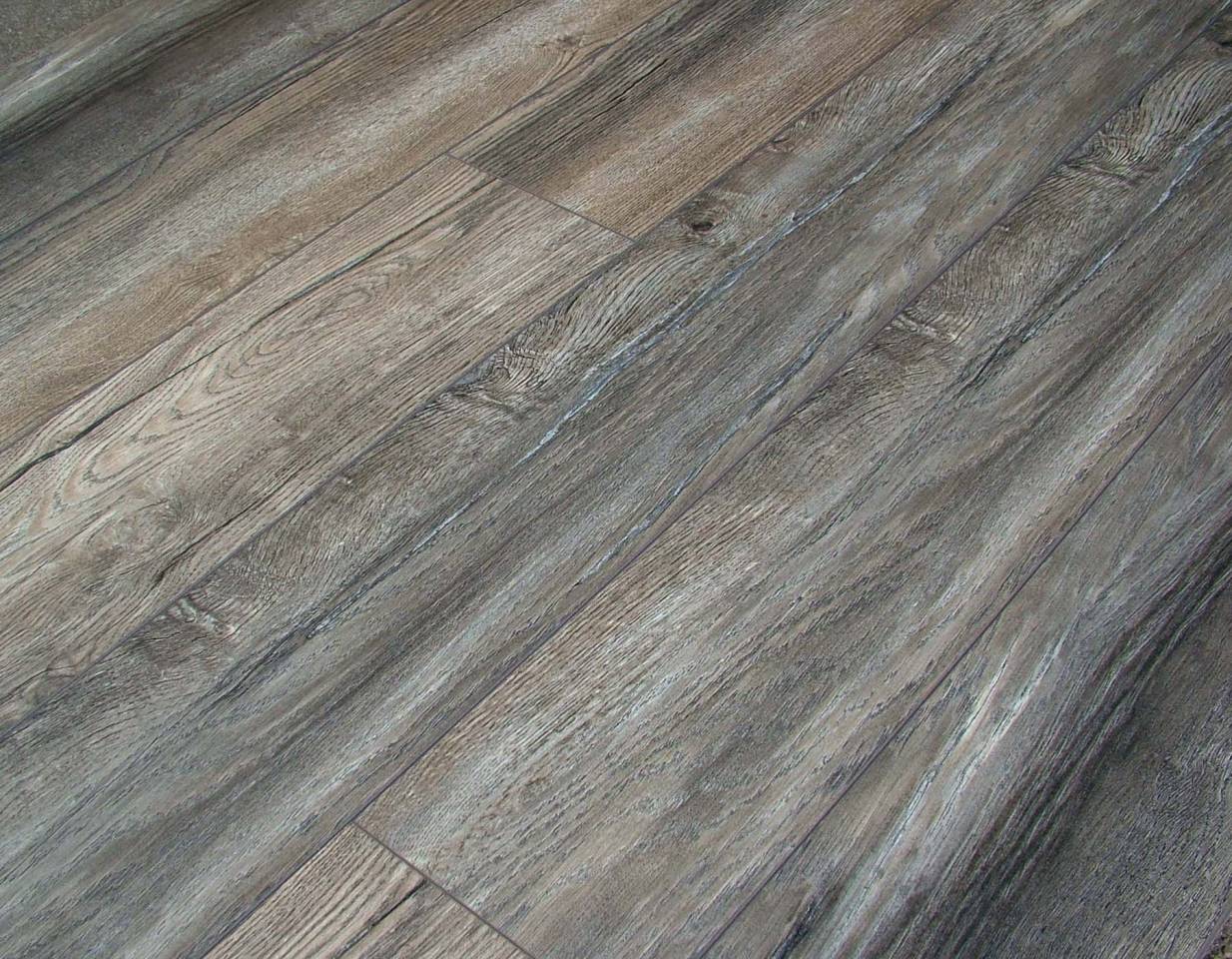 Kronotex Amazone 10mm AC5 Harbour Grey Oak laminate flooring