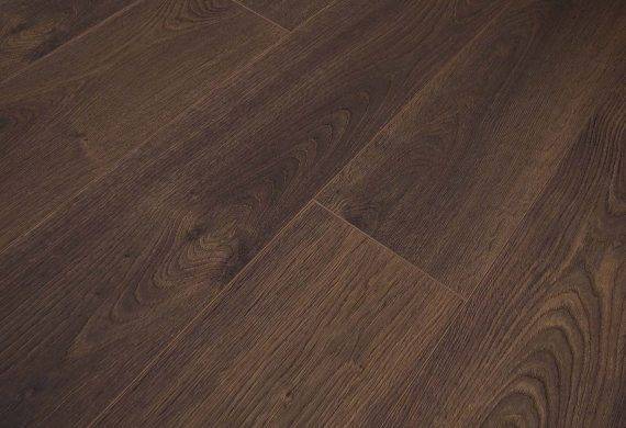 Kronoswiss 12mm Leysin Oak llamainet flooring