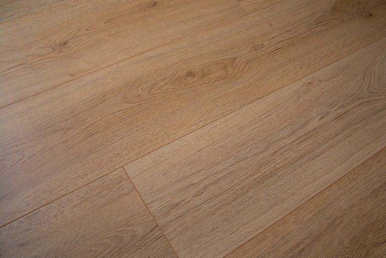 Kronotex Trend Oak Brown laminate flooring