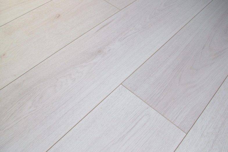 Kronotex trend white oak laminate flooring