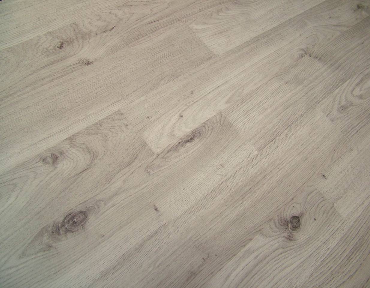 Kronotex Winter Oak Grey laminate flooring