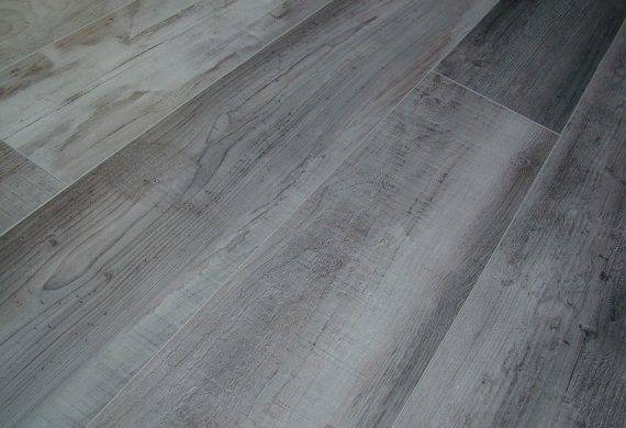 Kronoswiss 12mm Minto Pine laminate flooring