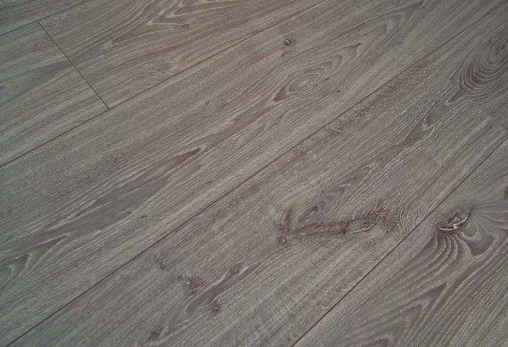 Kronotex 12mm Robusto Timeless Grey Oak laminate flooring