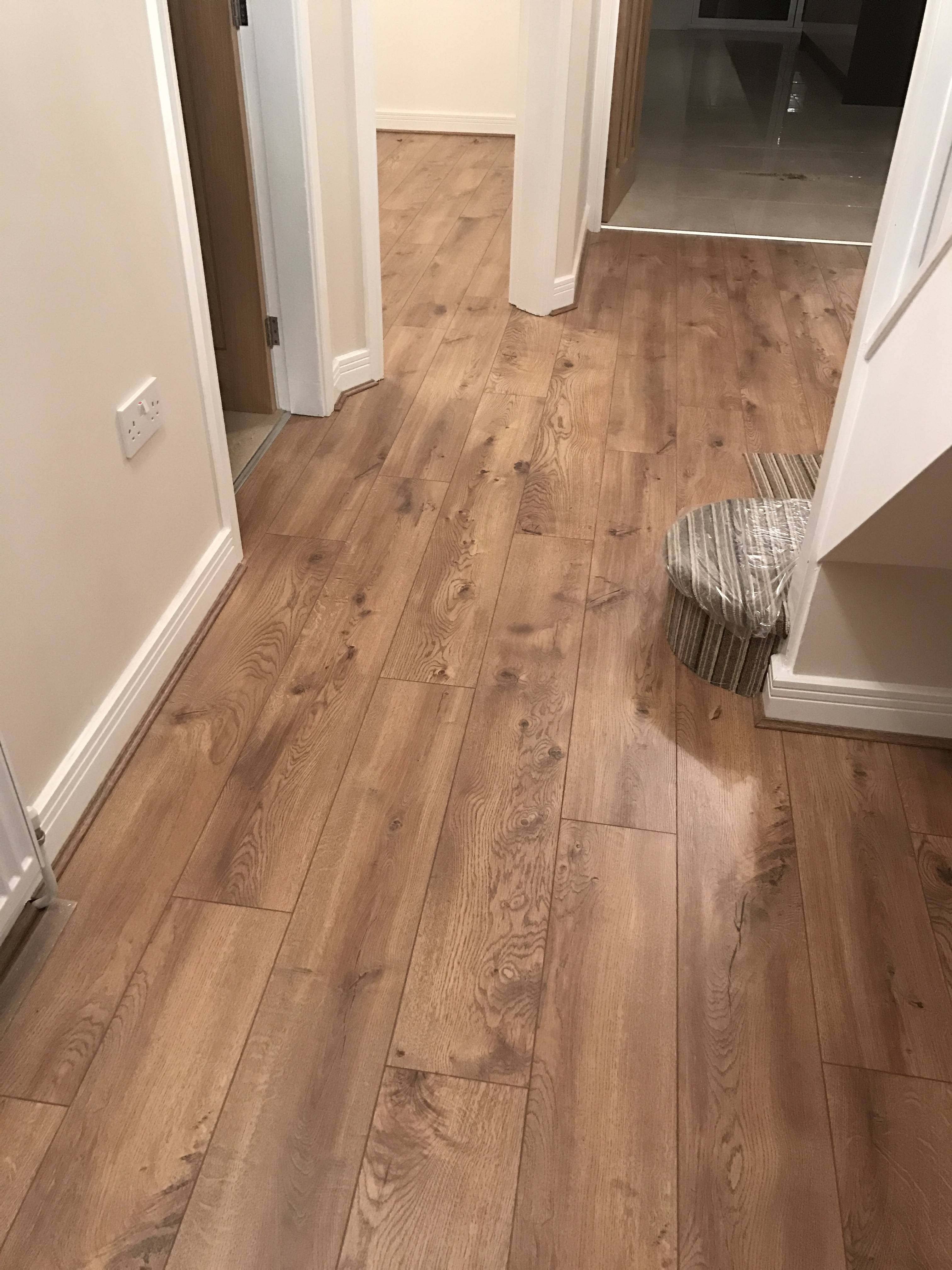 Kronoswiss Cavallo Oak laminate floor fitting job