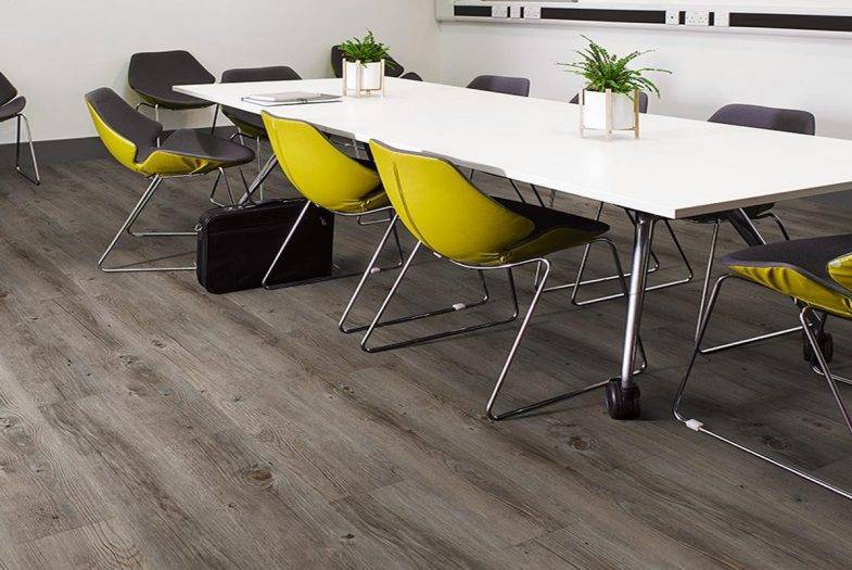 Lifestyle Buff Oak click lvt flooring