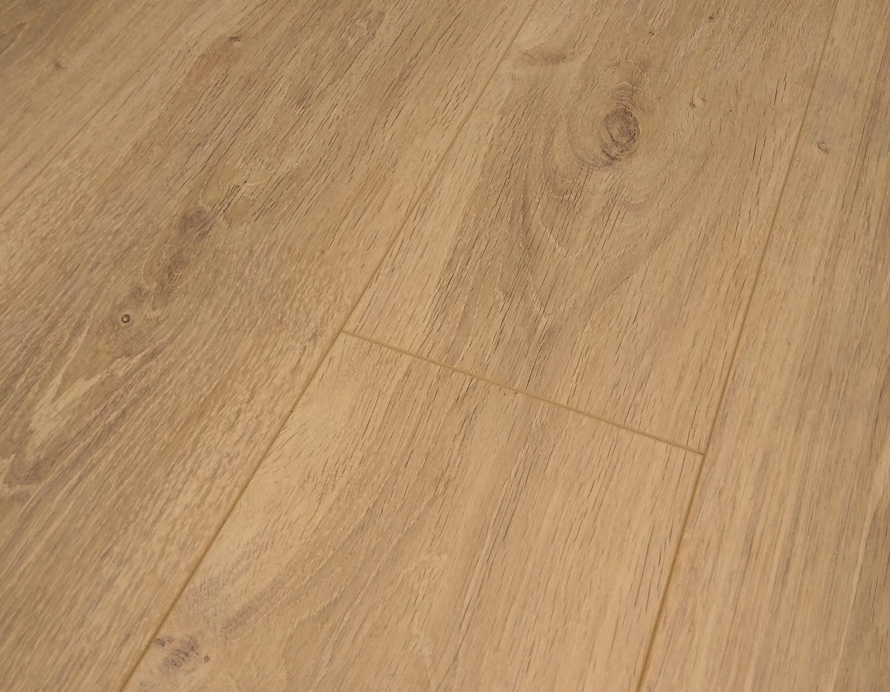 Oak laminate flooring 8mm click